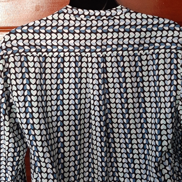 Gap Blue Hearts Blouse for Valentines Day - Picture 12 of 12